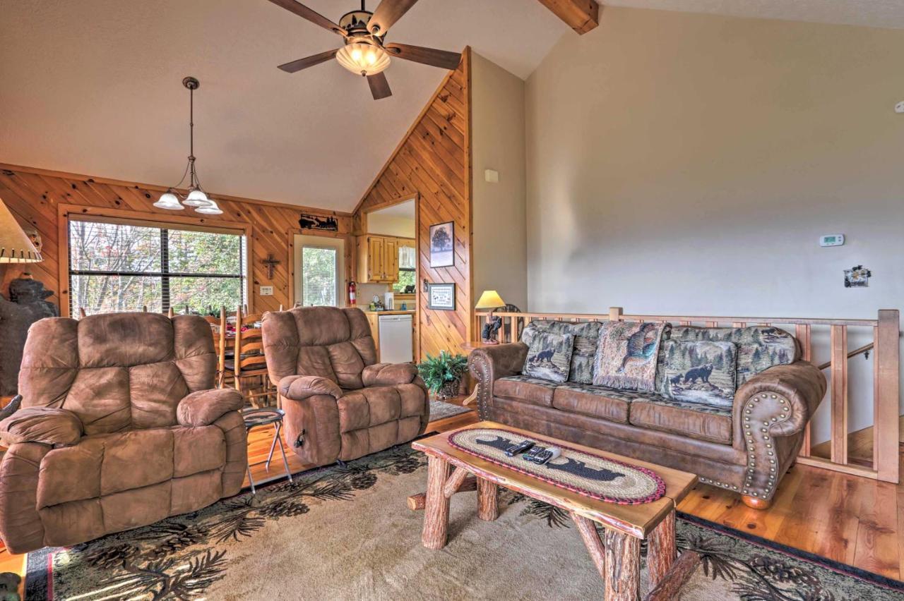 Smoky Mountain Retreat With Hot Tub, Arcade Games Villa Pigeon Forge Luaran gambar